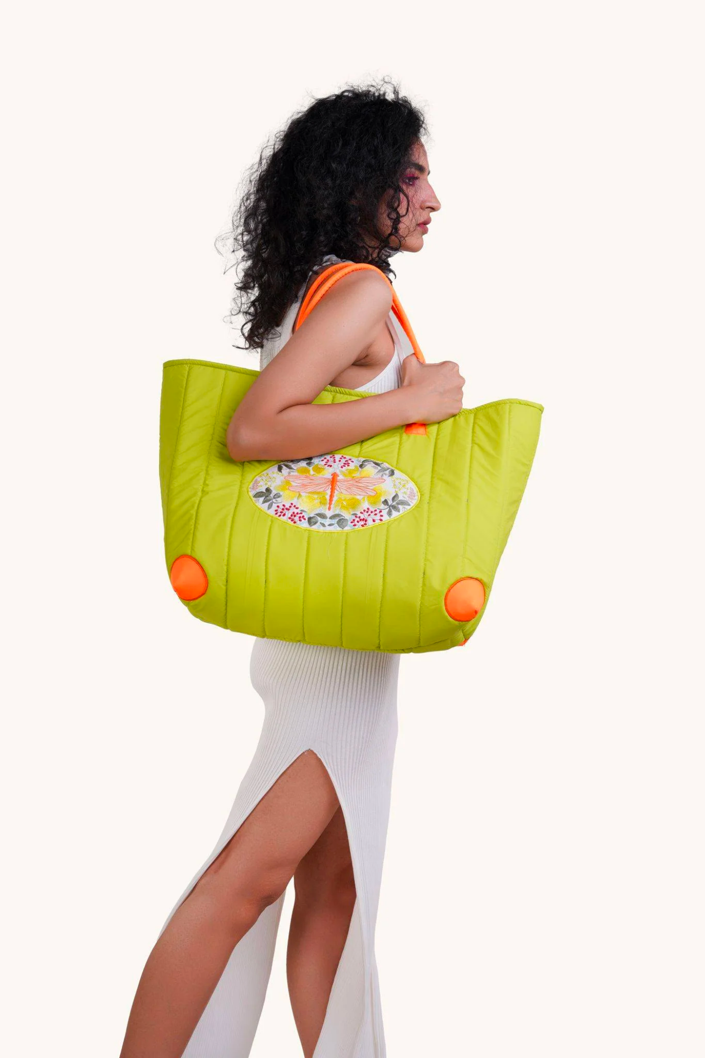 Ubon Tote - Ted Ferde