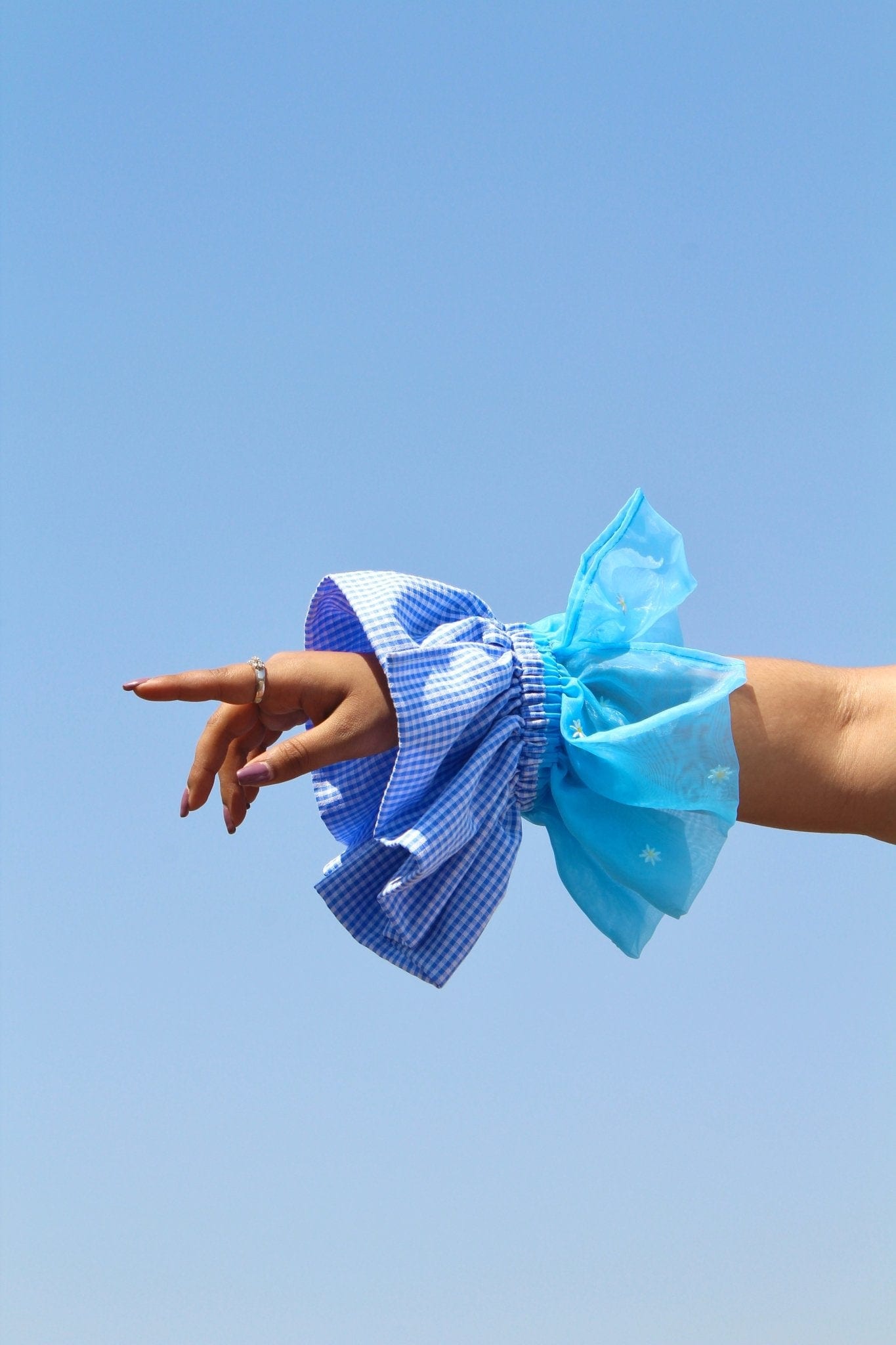 Breezy Scrunchie - Ted Ferde