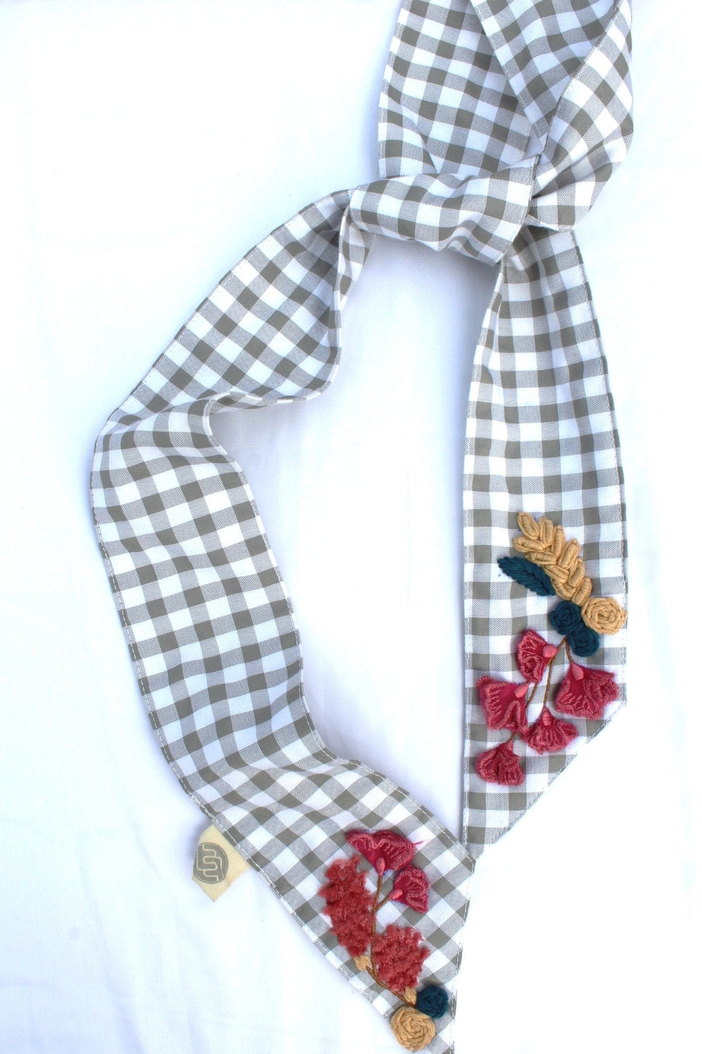 Piha Hairtie - Ted Ferde