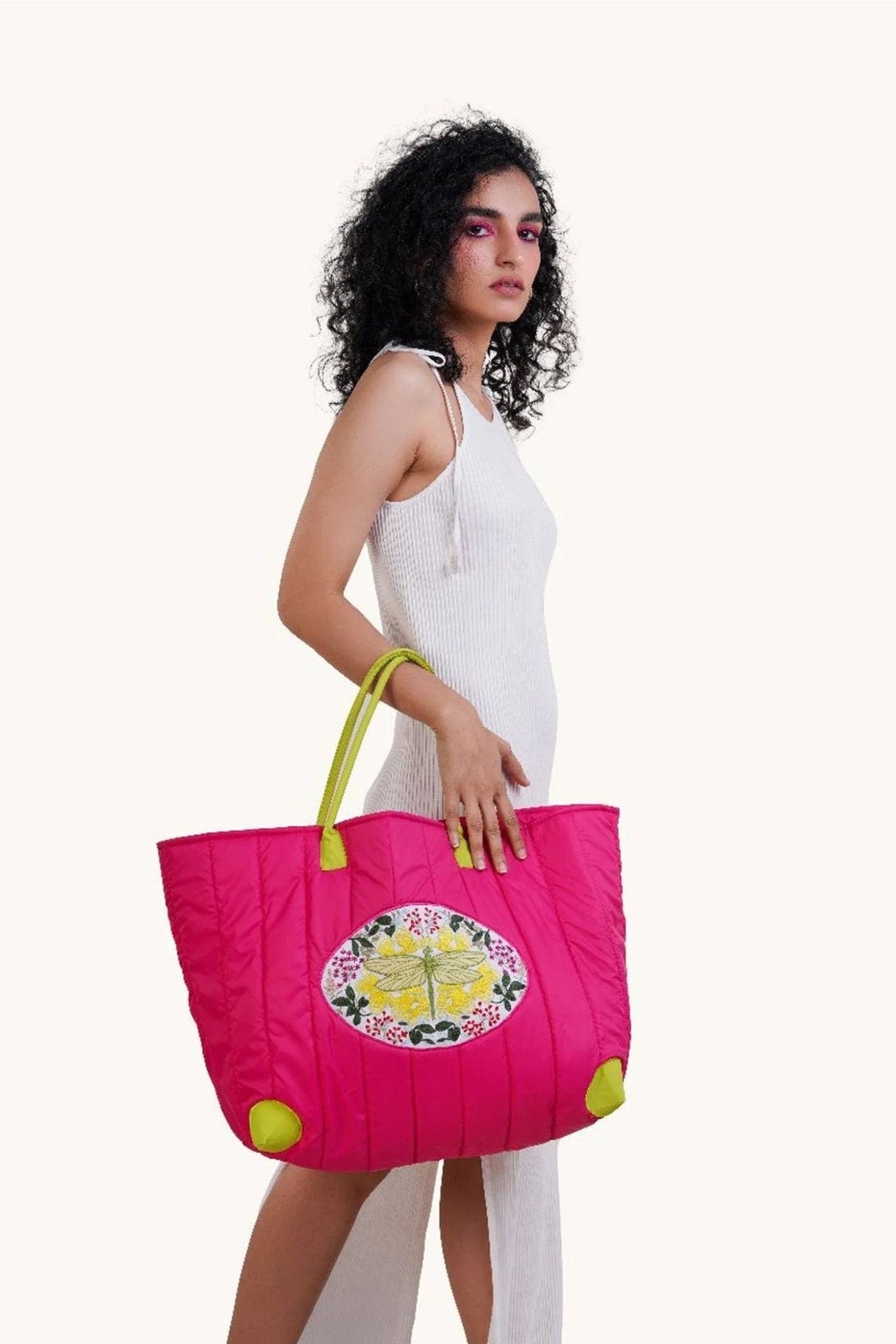 Ubon Tote - Ted Ferde